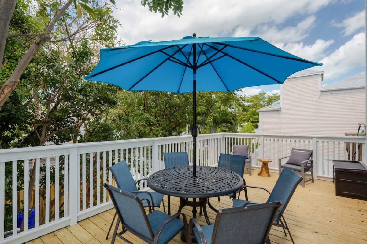 Cloud Suite on Duval Street with Balcony