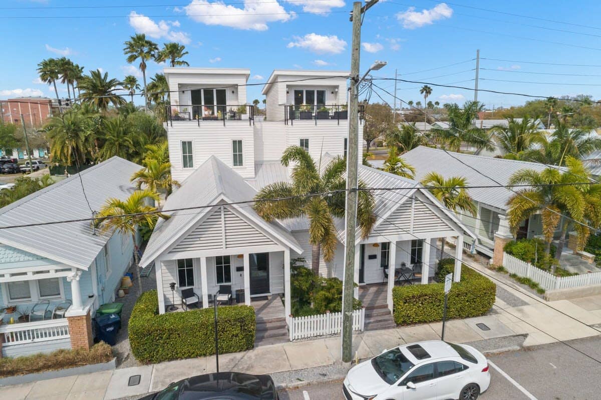 Hemingway at Angels Quarter | Luxury Home!