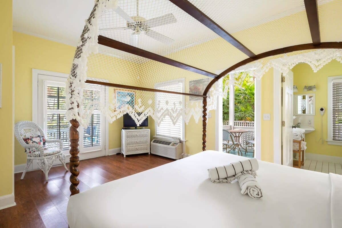 The James Classic | Ground Floor King