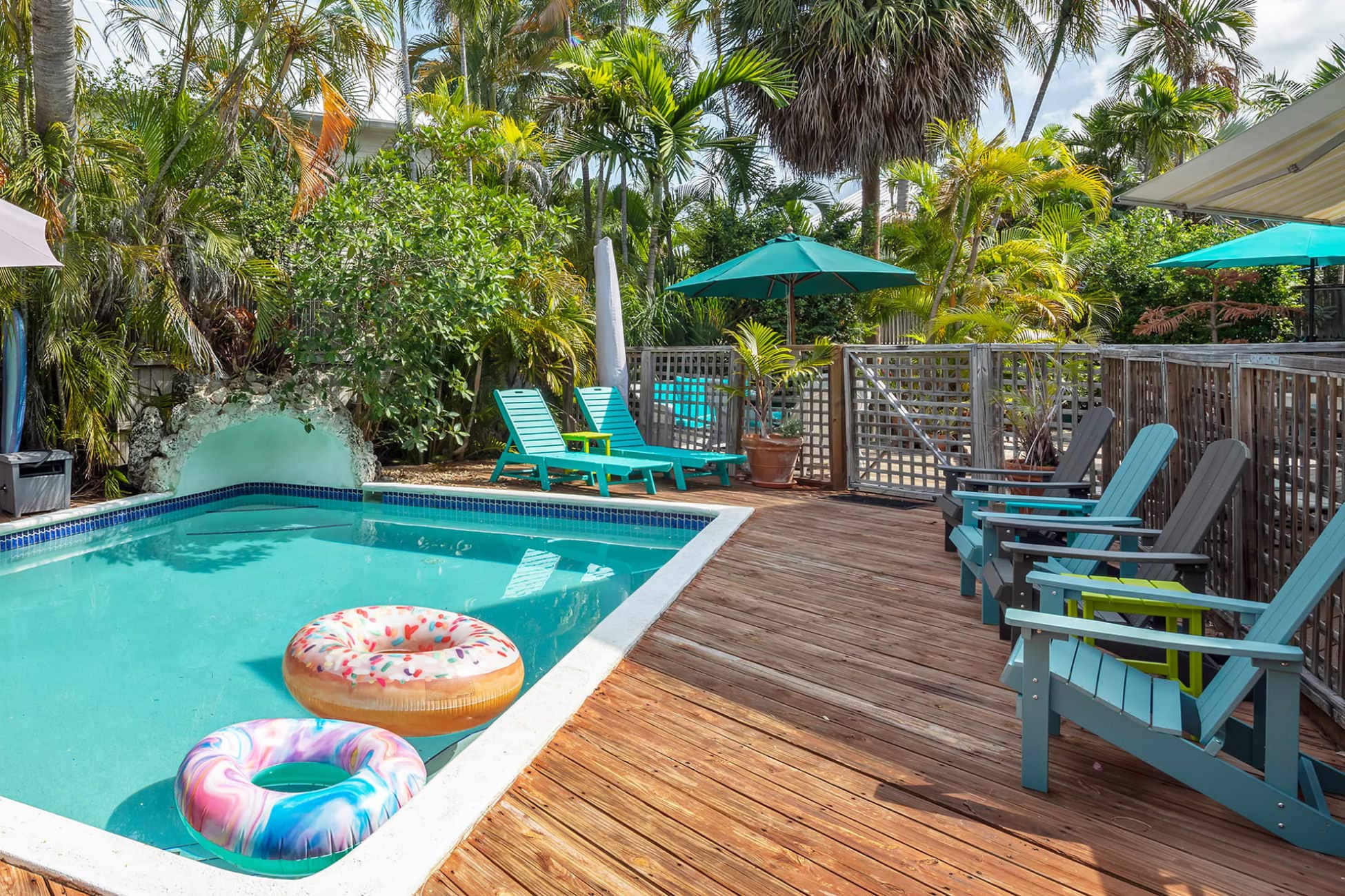 Sunnyside Up - Shared Pool
