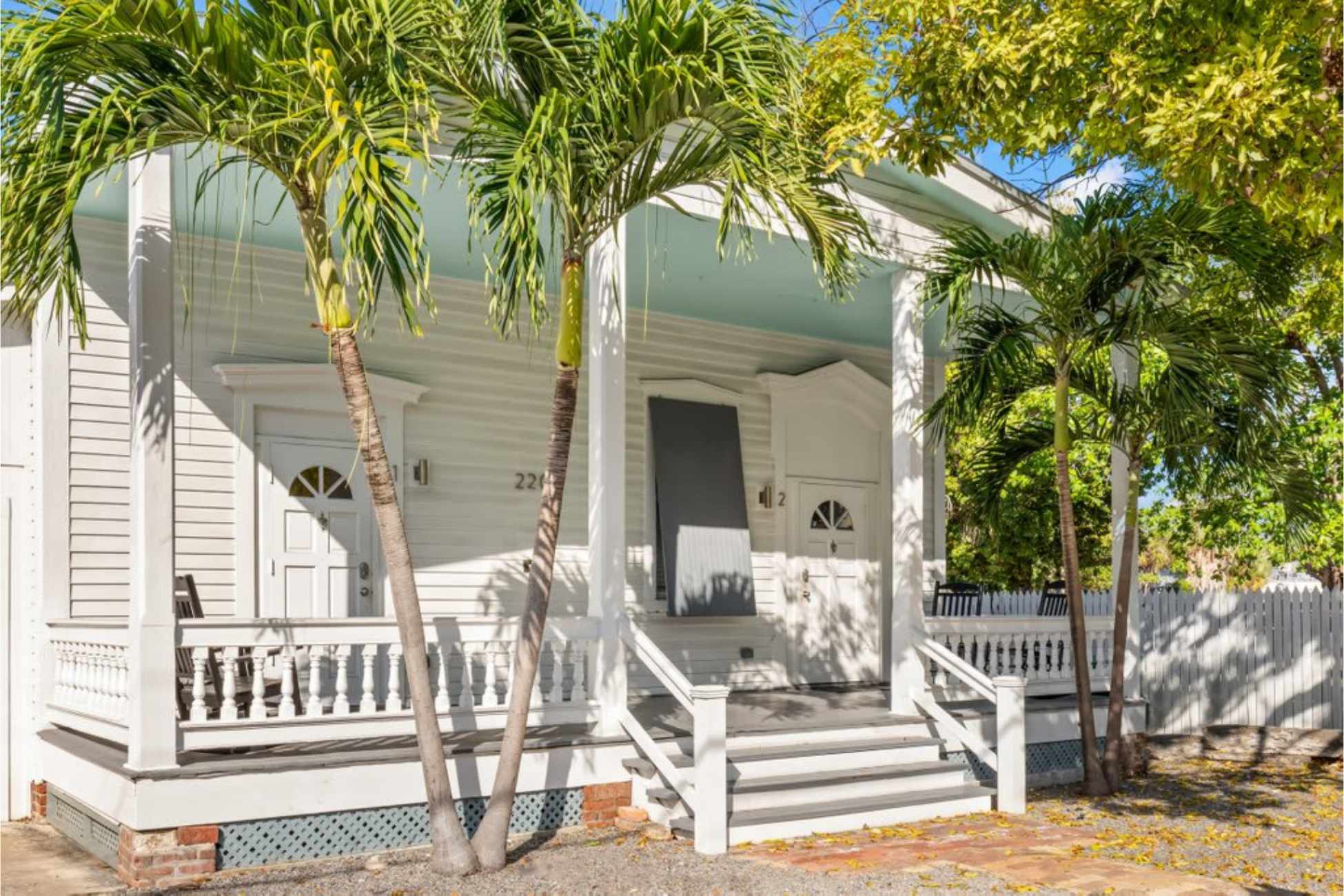 Mesa House Uno - One block from Duval St