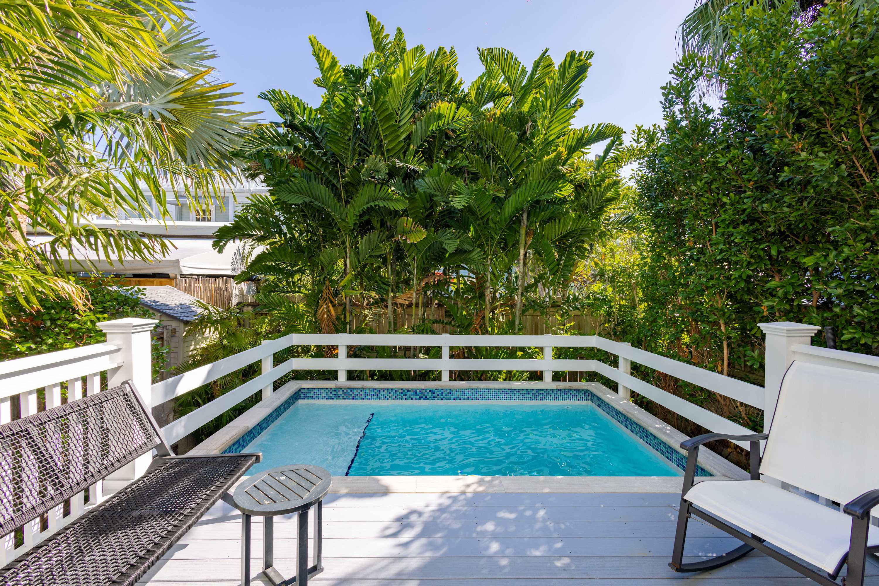 Keys Breeze - Walk to Duval, Private Pool