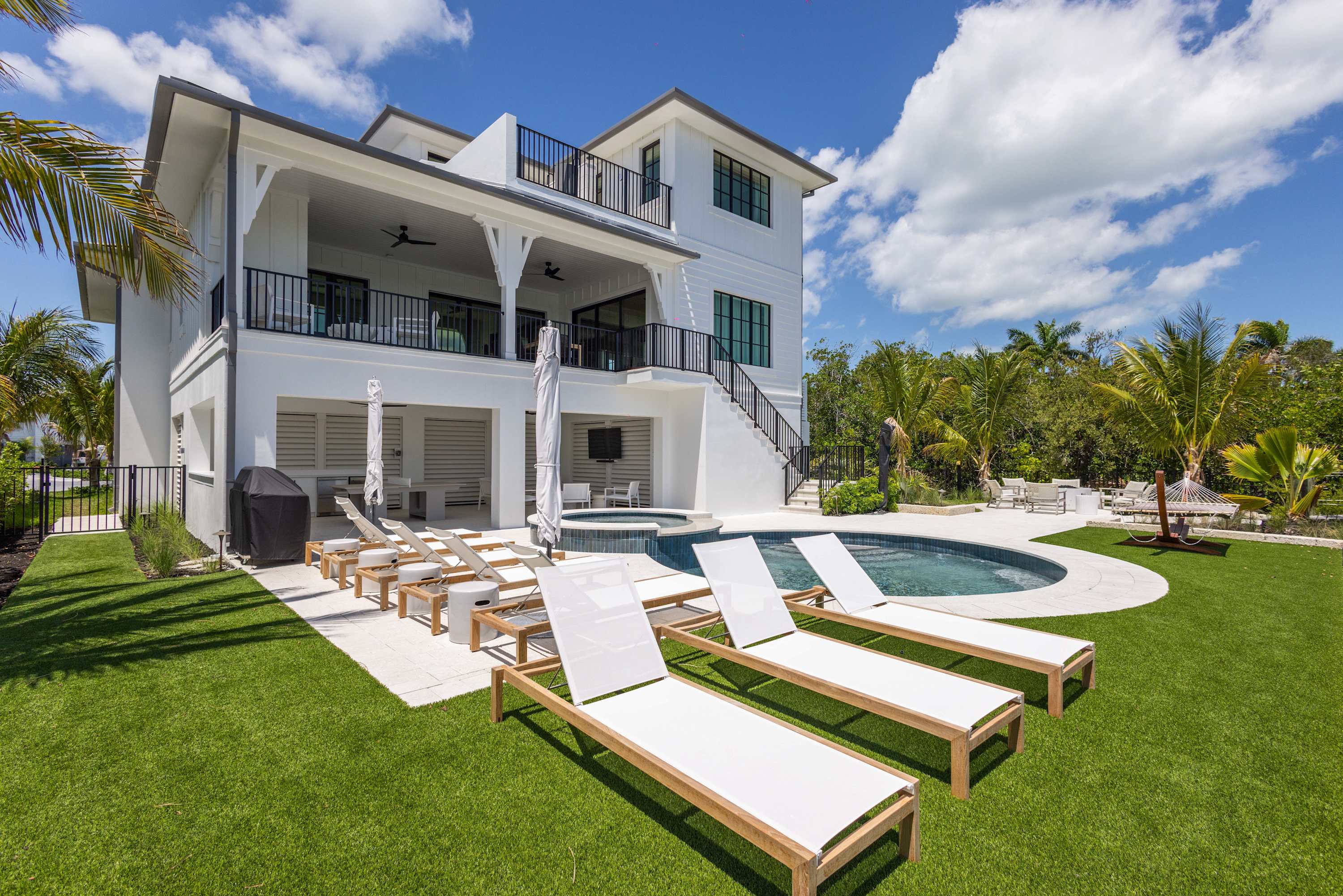 The Starboard House at Solaire Lunara Bay