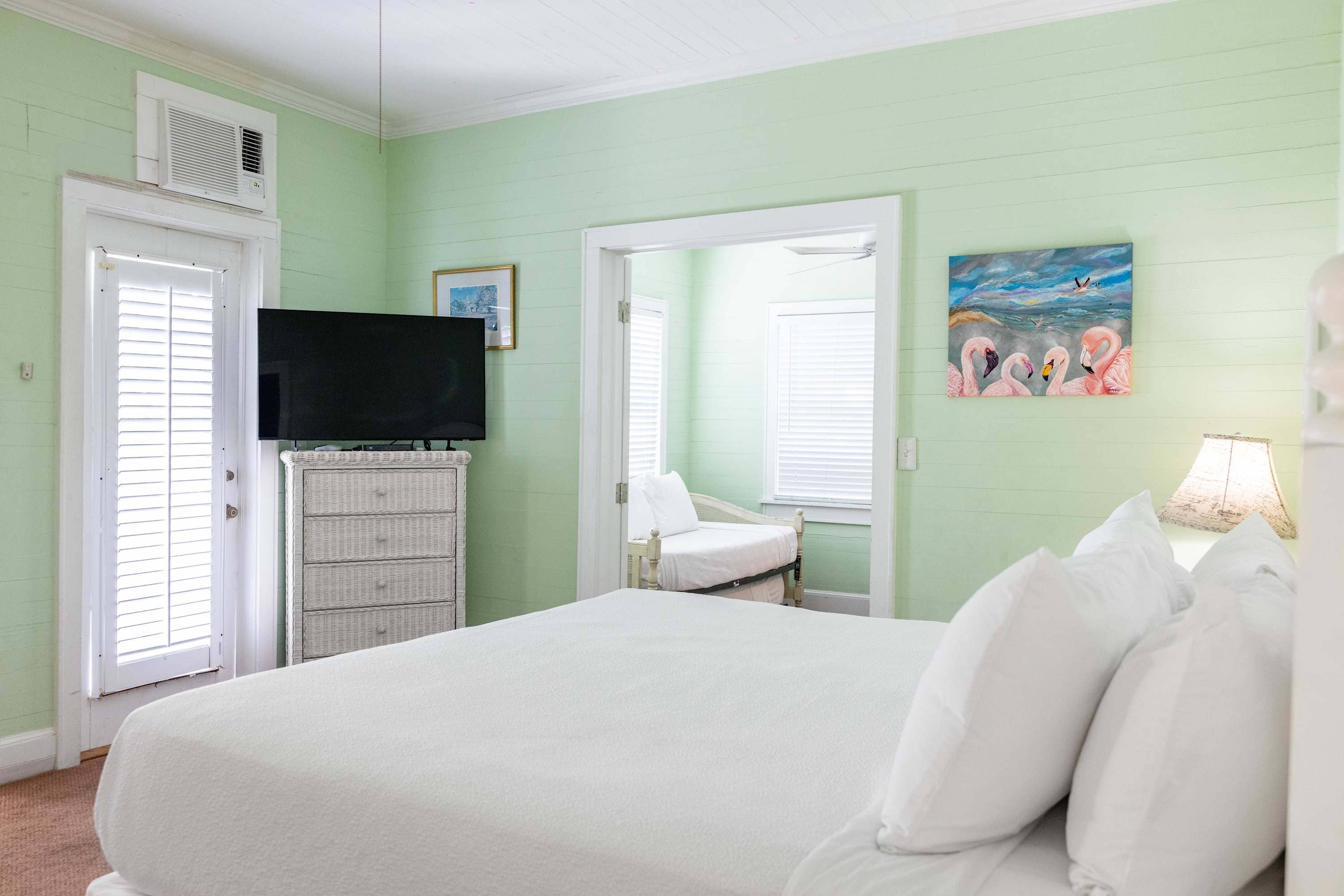 The James Suite | Second Floor King