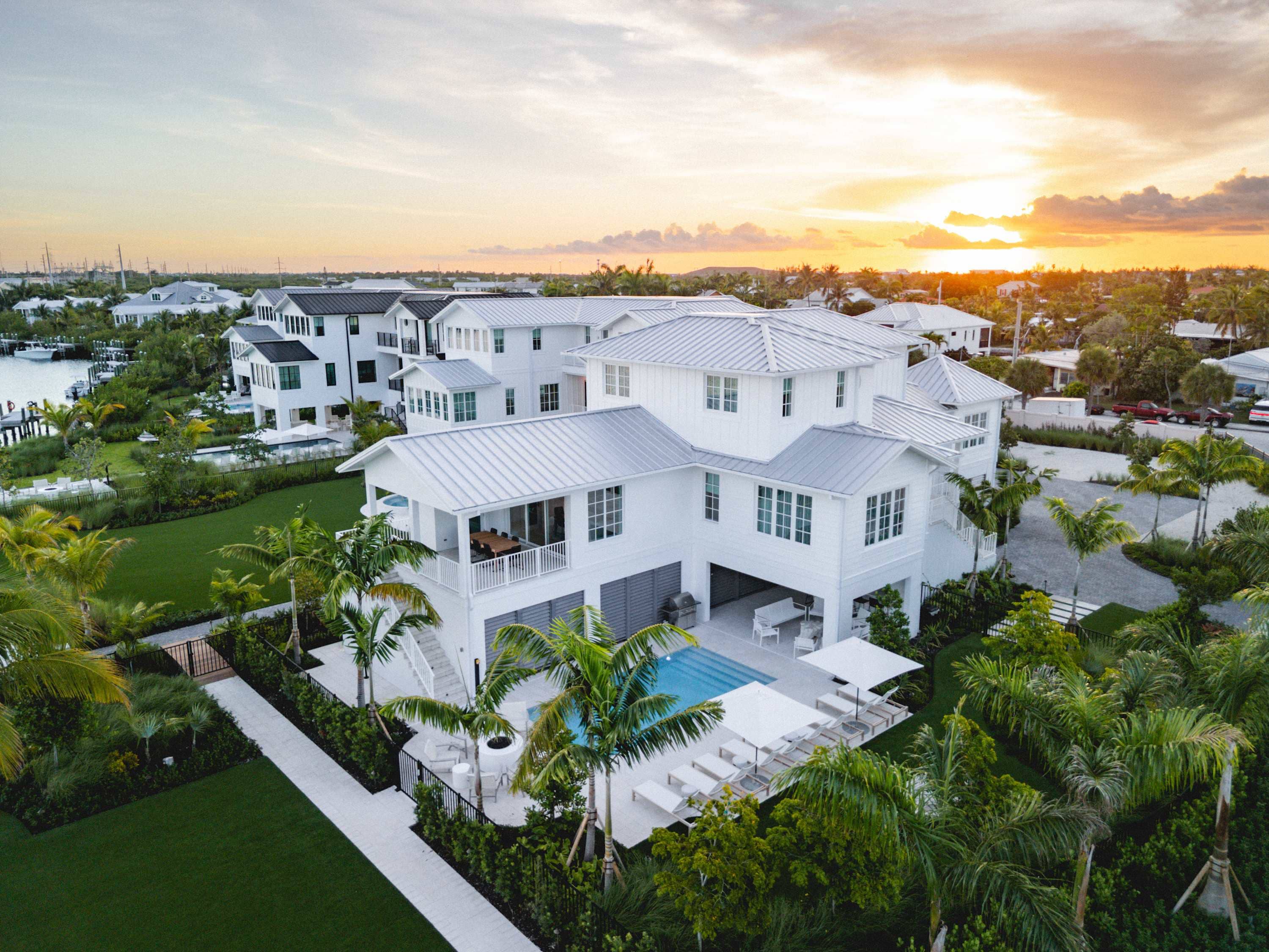 Joyrise & Fairhaven House at Solaire Lunara Bay