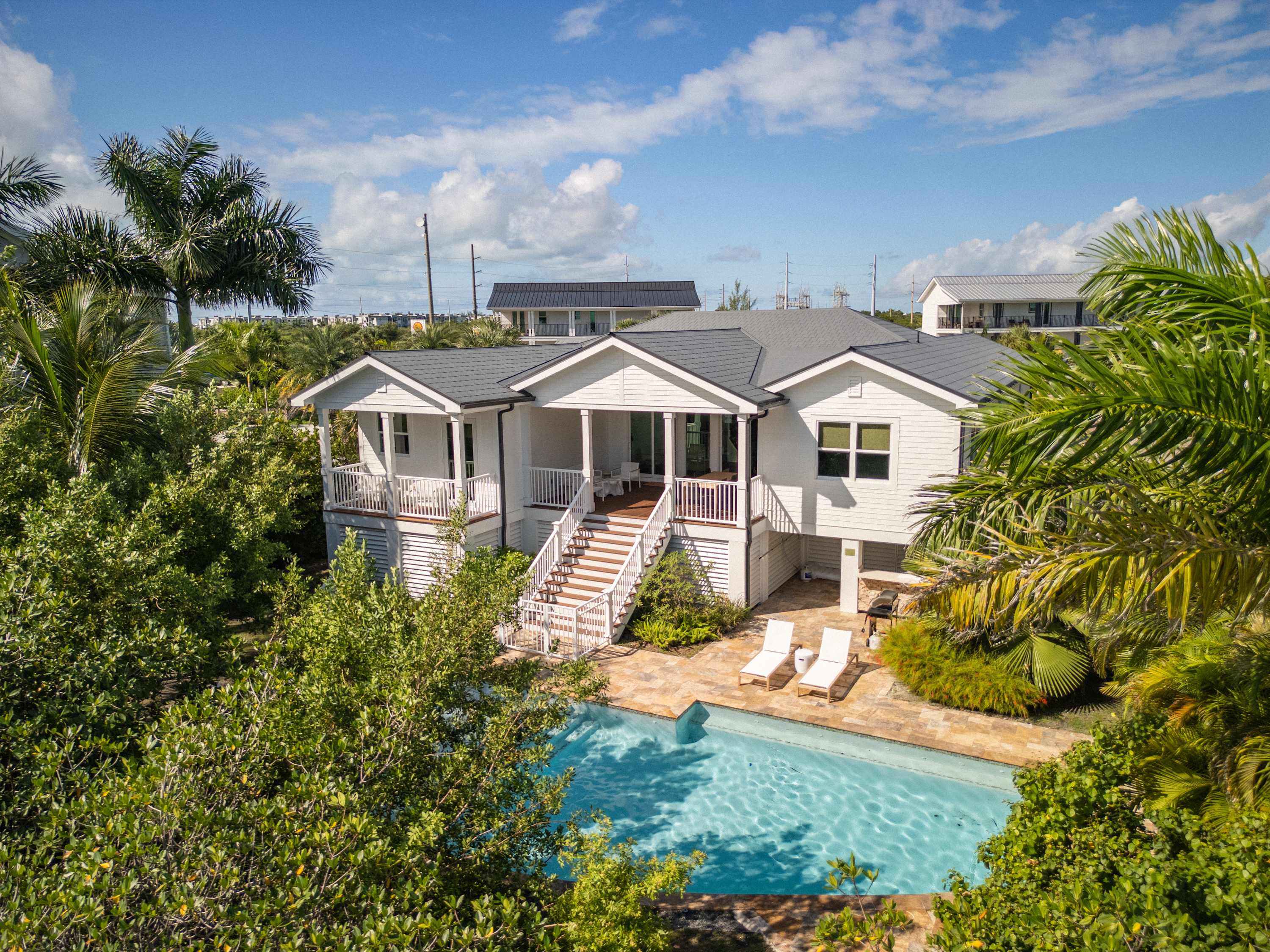 Capmar House at Lunara Bay